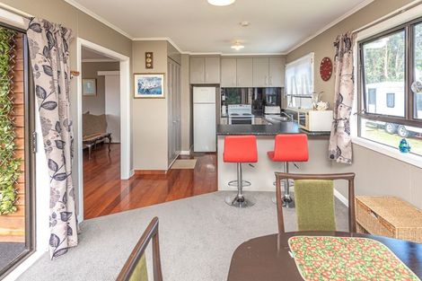 Photo of property in 25 Fookes Street, Waverley, 4510