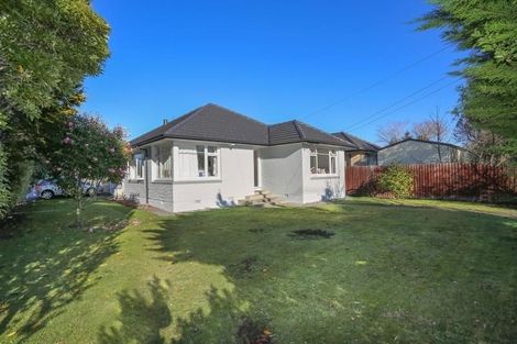 Photo of property in 135 Maidstone Road, Ilam, Christchurch, 8041