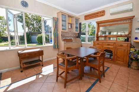 Photo of property in 258 High Street North, Carterton, 5713