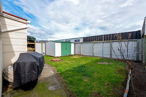 Photo of property in 35 Hatrick Street West, Whanganui, 4500