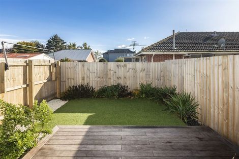 Photo of property in 5/23 Hills Road, Edgeware, Christchurch, 8013