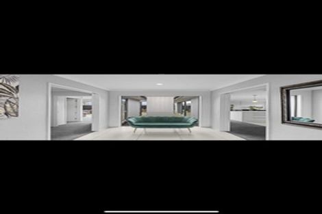 Photo of property in 129 Aviemore Drive, Highland Park, Auckland, 2010