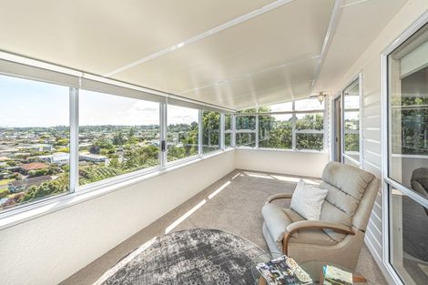 Photo of property in 14 Rawhiti Place, Saint Johns Hill, Whanganui, 4501