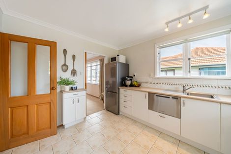 Photo of property in 13 Hildreth Street, Trentham, Upper Hutt, 5018