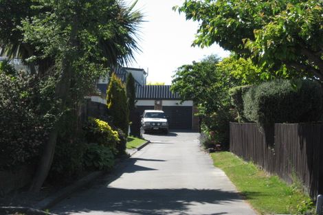 Photo of property in 7 Inglewood Place Avonhead Christchurch City
