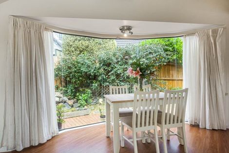 Photo of property in 2/30 Uppingham Crescent, Hillcrest, Auckland, 0627