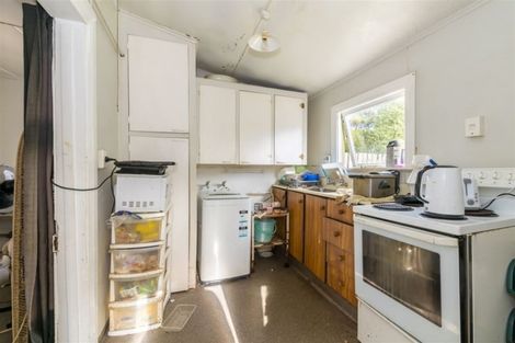 Photo of property in 12 Prendergast Street, South Dunedin, Dunedin, 9012