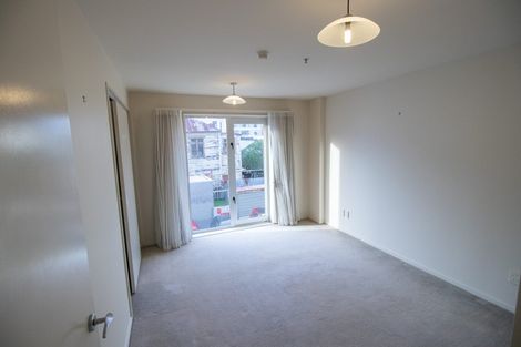 Photo of property in Elizabeth Street Chapel, 5/6 Elizabeth Street, Mount Victoria, Wellington, 6011