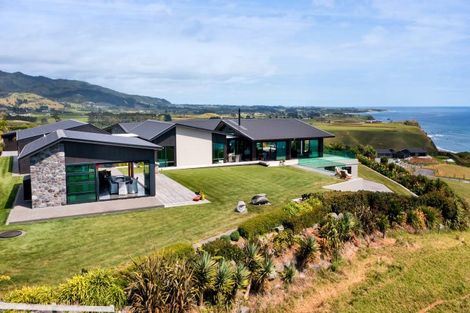 Photo of property in 24 Washer Road, Omata, New Plymouth, 4374