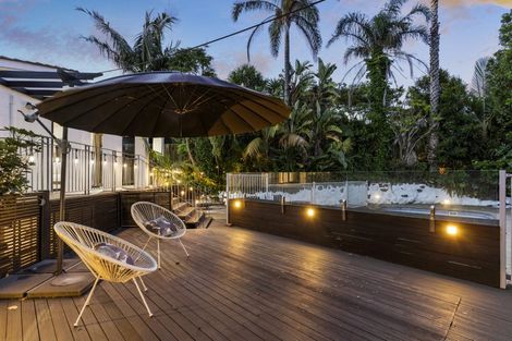 Photo of property in 55 Seaton Road, Murrays Bay, Auckland, 0630