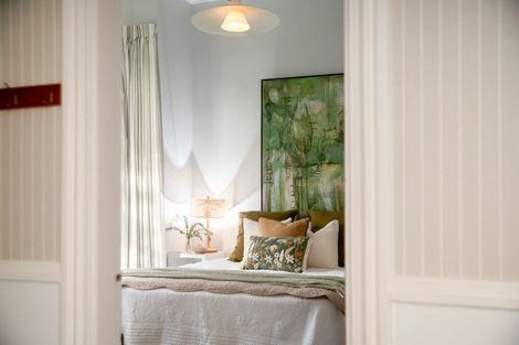 Photo of property in 56 Derwent Street, Island Bay, Wellington, 6023