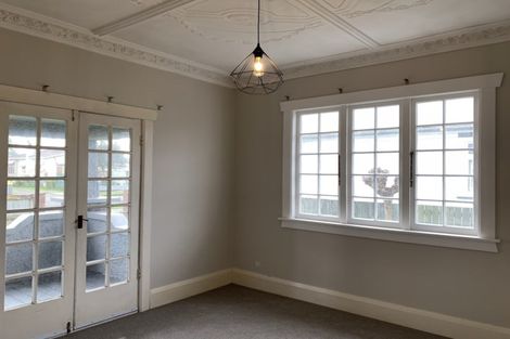 Photo of property in 27 Miro Street, Takaro, Palmerston North, 4410