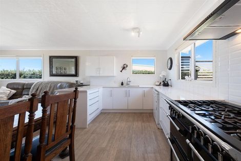 Photo of property in 151 Pukehina Parade, Pukehina, Te Puke, 3189