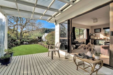 Photo of property in 11 Oxford Road, Lake Rotoma, Rotorua, 3074