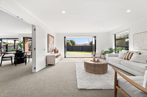 Photo of property in 19 Seabreeze Place, Papamoa Beach, Papamoa, 3118