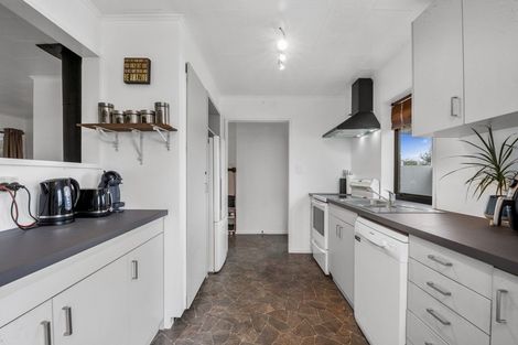 Photo of property in 30 Frederick Street, Two Mile Bay, Taupo, 3330