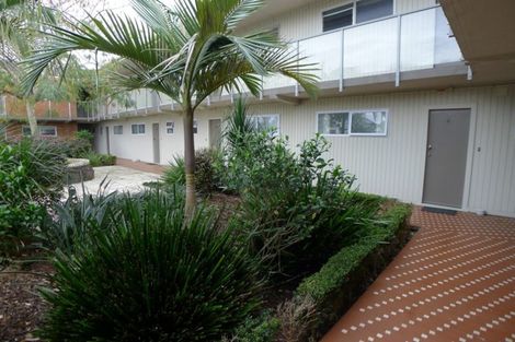 Photo of property in 4/83 Lake Road, Devonport, Auckland, 0622