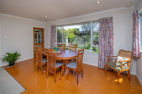 Photo of property in 17 Rountree Street, Upper Riccarton, Christchurch, 8041