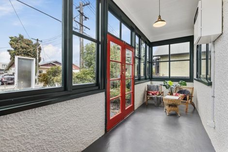 Photo of property in 21 Campbell Terrace, Petone, Lower Hutt, 5012