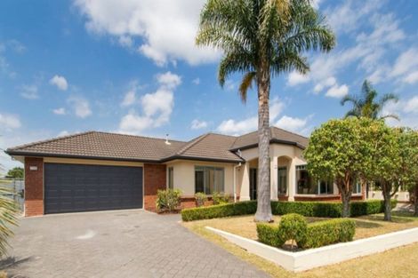 Photo of property in 22 Manor Park Drive, Pyes Pa, Tauranga, 3112