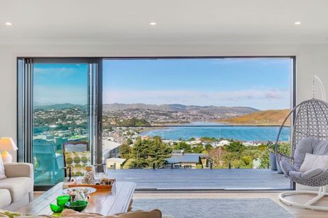 Photo of property in 8 The Track, Plimmerton, Porirua, 5026