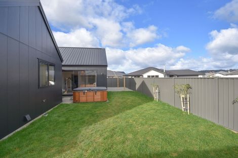 Photo of property in 23 Caledonia Drive, Mosgiel, 9024