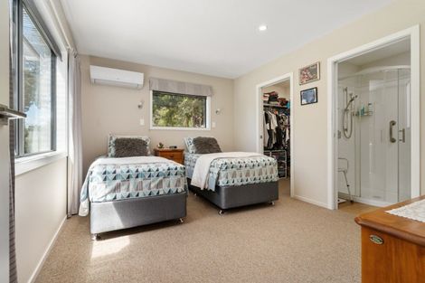 Photo of property in 21 William Donald Drive, Solway, Masterton, 5810