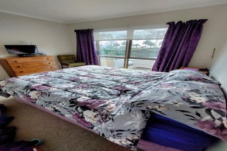 Photo of property in Trackside Villas, 50/91 Mako Mako Road, Levin, 5510