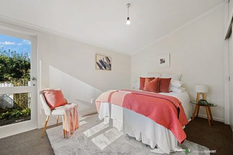 Photo of property in 3/23 Box Hill, Khandallah, Wellington, 6035