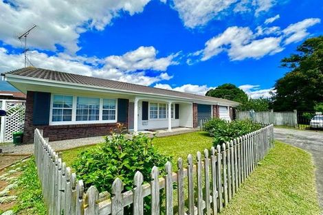 Photo of property in 1/51 Stanniland Street, Sunnyhills, Auckland, 2010
