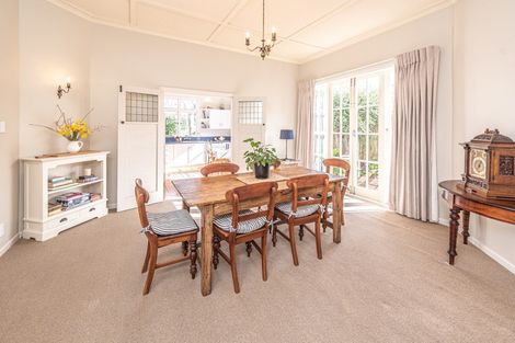 Photo of property in 33 College Street, College Estate, Whanganui, 4500