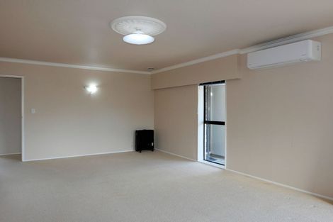 Photo of property in 104 Hillcrest Road, Raumati Beach, Paraparaumu, 5032