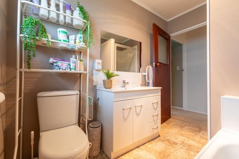 Photo of property in 39c Burns Street, Dannevirke, 4930