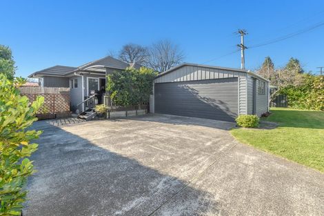 Photo of property in 539 Devonport Road, Tauranga South, Tauranga, 3112