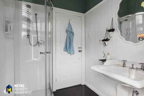 Photo of property in 52 Sutherland Street, Dunedin Central, Dunedin, 9016