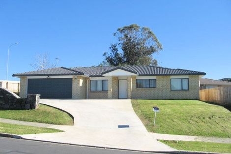 Photo of property in 71 Castlefinn Drive, Weymouth, Auckland, 2103