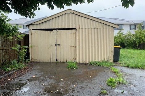 Photo of property in 160 Clarence Street, Riccarton, Christchurch, 8011
