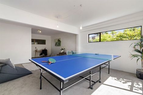 Photo of property in 154 Stapleford Crescent, Browns Bay, Auckland, 0630