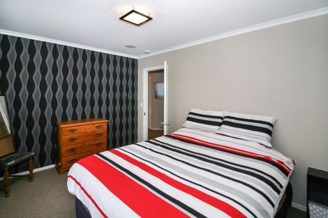 Photo of property in 53 Karamea Street, Whalers Gate, New Plymouth, 4310