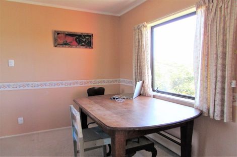Photo of property in 54 Frobisher Street, Island Bay, Wellington, 6023