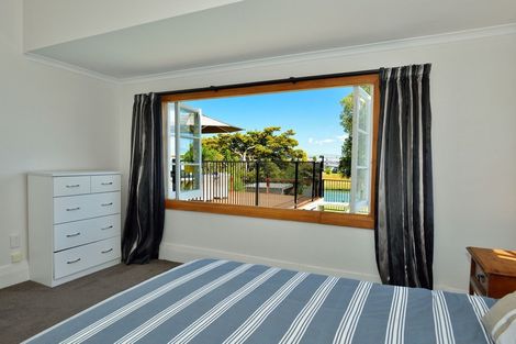 Photo of property in 82 Stout Street, Whataupoko, Gisborne, 4010