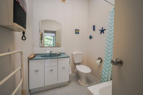 Photo of property in 13 Seaview Lane, Wainui, Akaroa, 7582