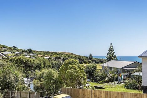 Photo of property in 25 Matatiro Street, Titahi Bay, Porirua, 5022