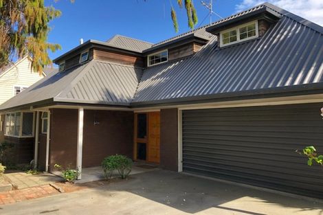 Photo of property in 70a Straven Road, Fendalton, Christchurch, 8014