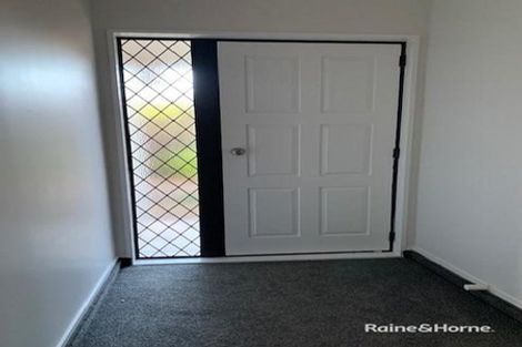 Photo of property in 18 Claridge Place, Mount Maunganui, 3116