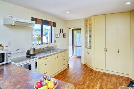 Photo of property in 8 Quebec Place, Wainoni, Christchurch, 8061