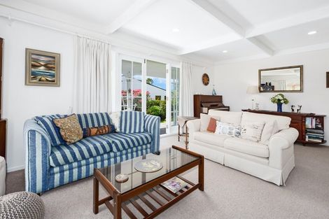 Photo of property in 32 Discovery Drive, Whitby, Porirua, 5024