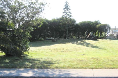 Photo of property in 15 Mercury Street, Whitianga, 3510