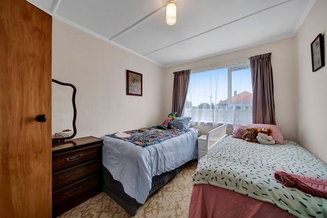 Photo of property in 11 List Street, Welbourn, New Plymouth, 4310