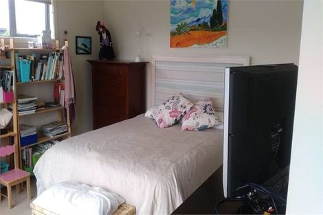 Photo of property in 8 Poppy Lane, Albert Town, Wanaka, 9305